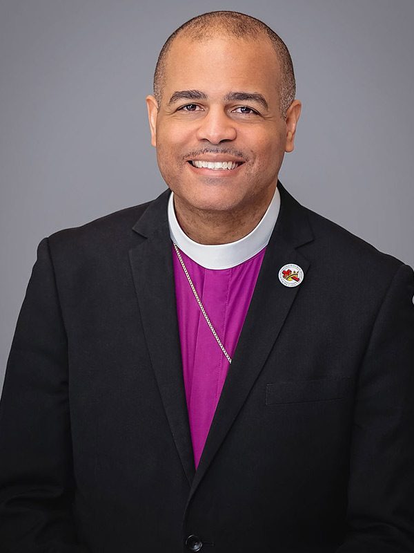 Pastor-Travis.jpg